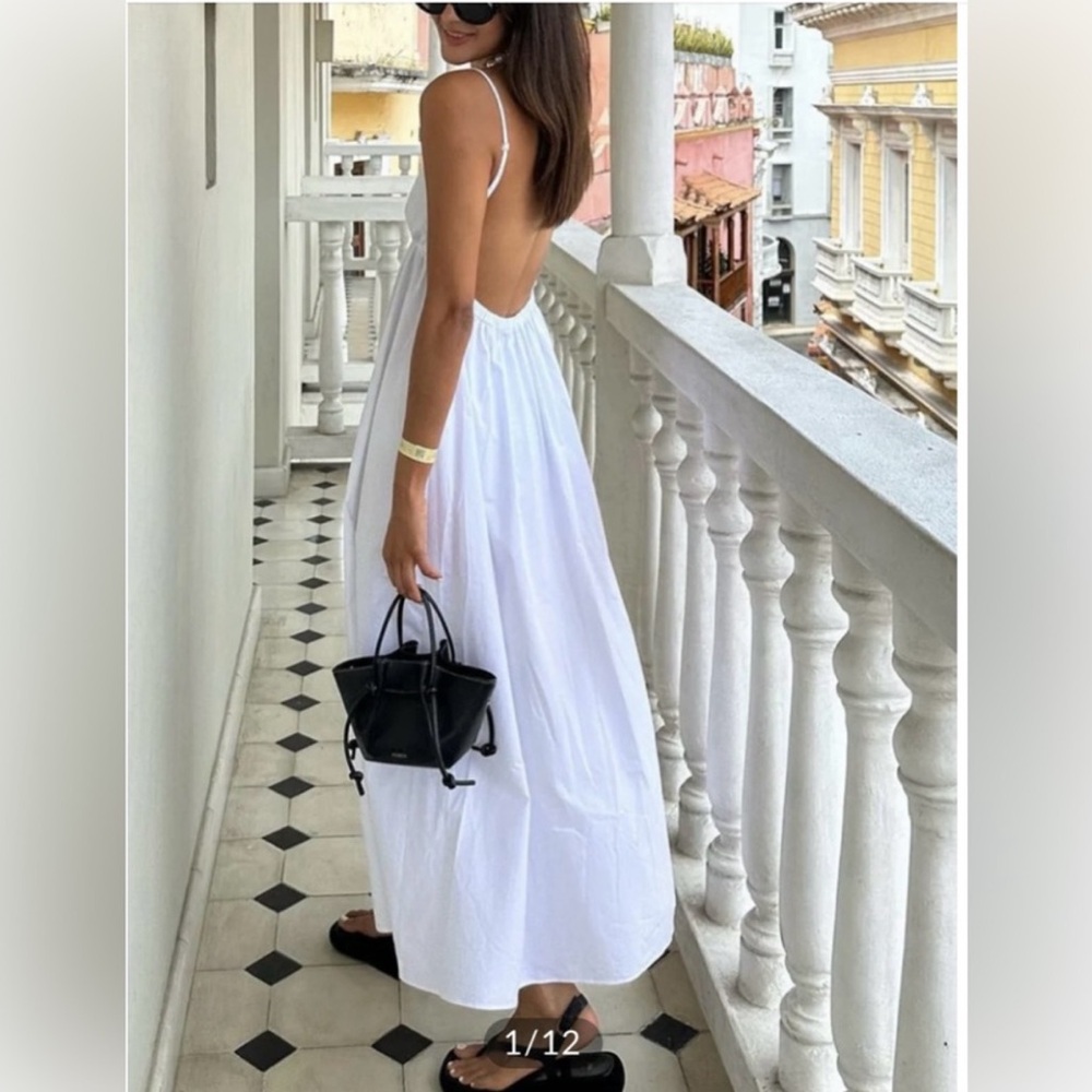 Commense White Backless Maxi Dress